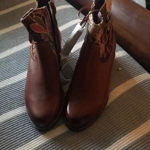 Brand New Spring Time Leather Boots